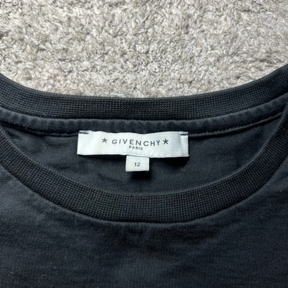 Givenchy t-shirt - Picture 4 of 4